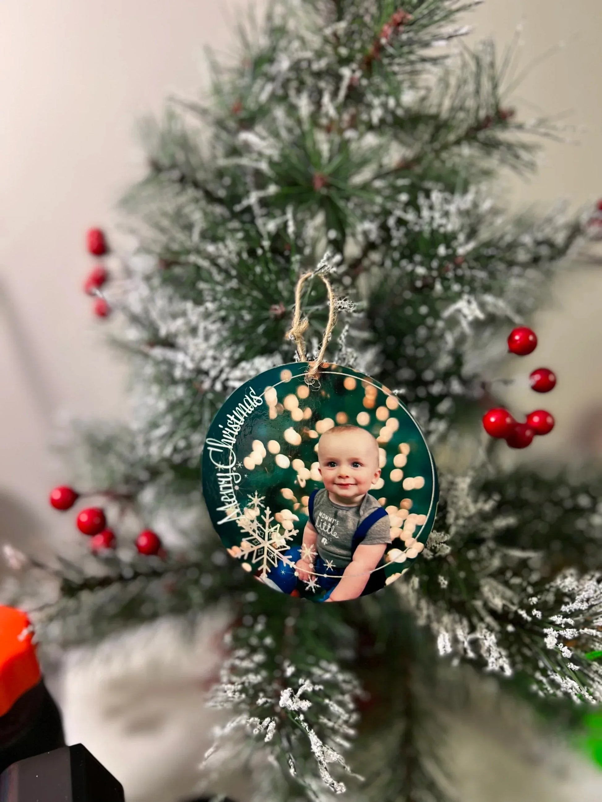 Customizable Christmas Photo Ornaments - kustomizables