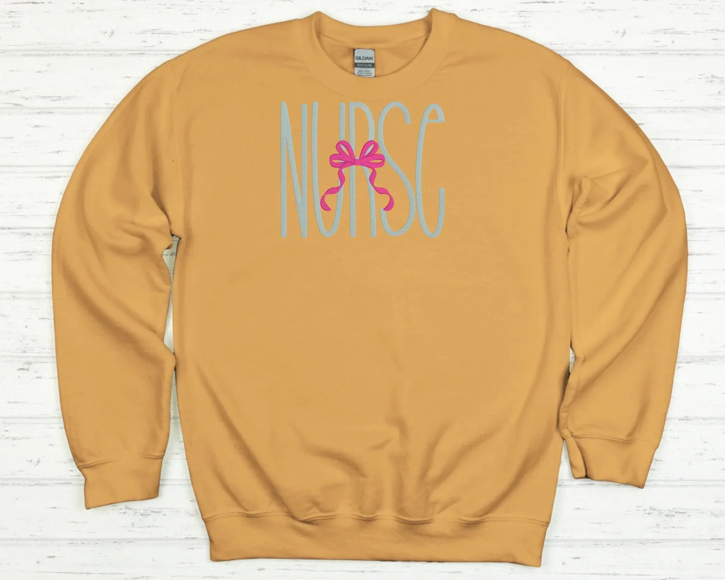 Nurse with Bow - Embroidery - kustomizables